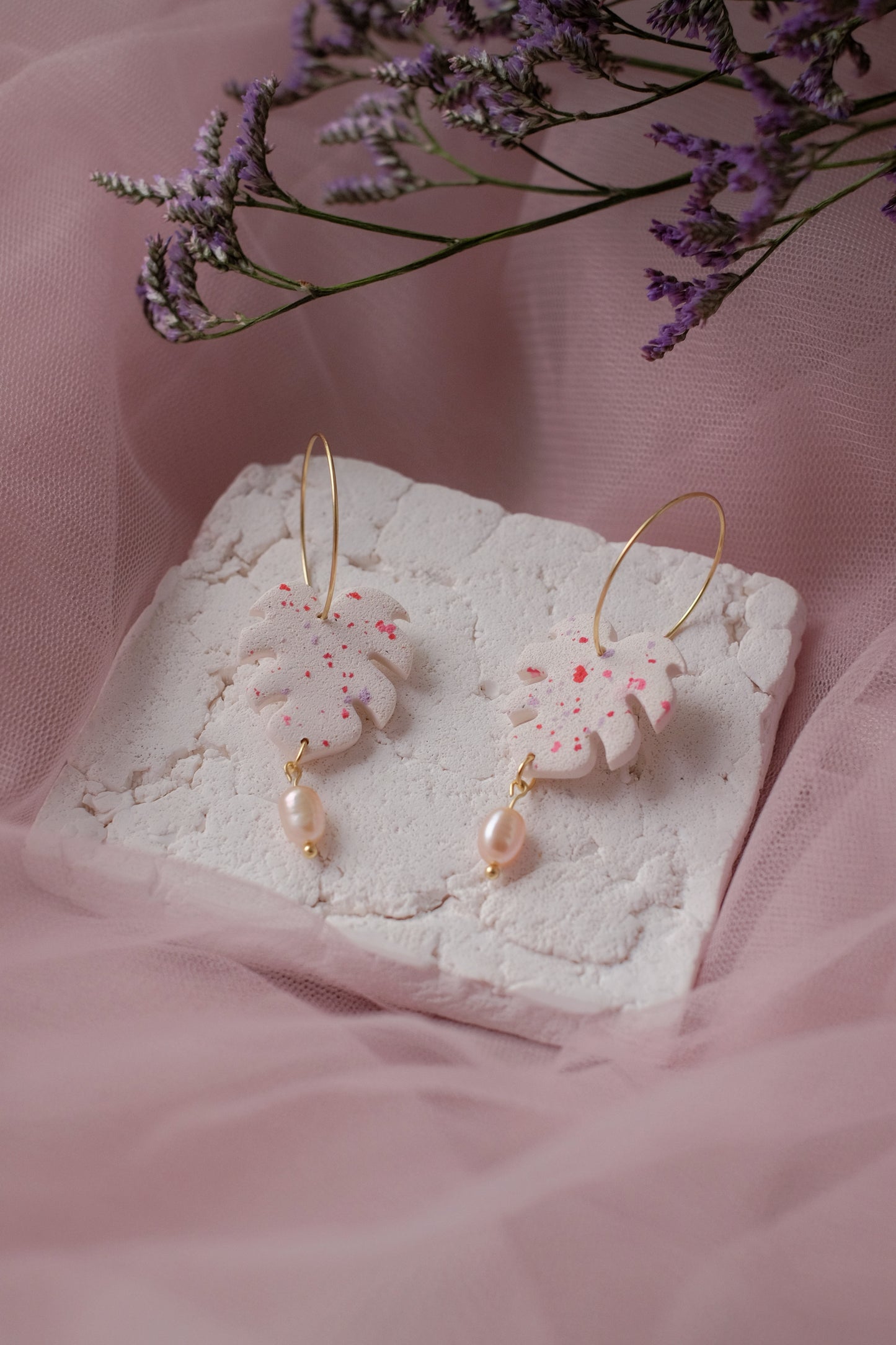 Pinky Monstera Hoops